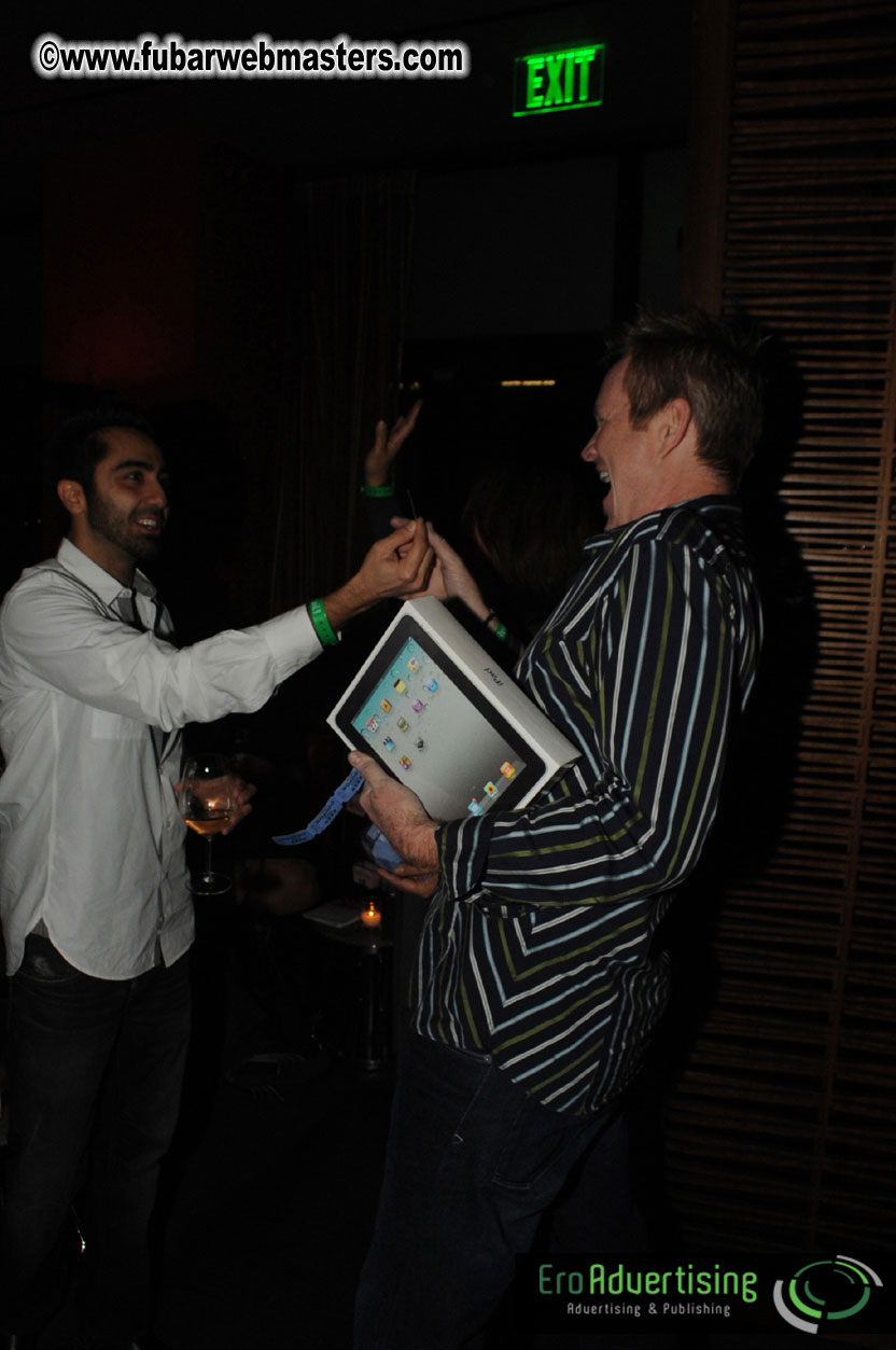 'Free Love' Lounge Fundraiser