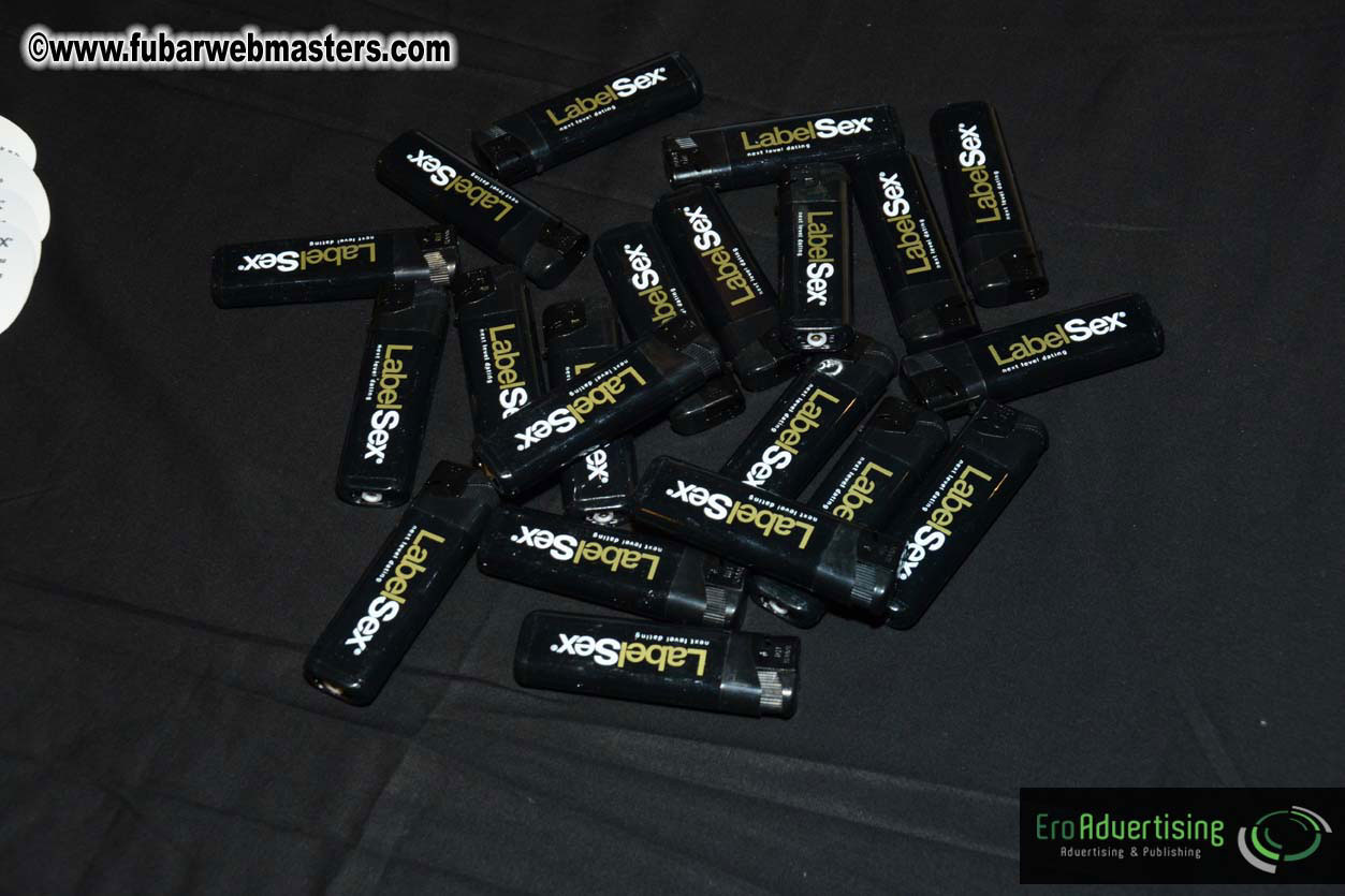 Mix & Meet + Happy Hour