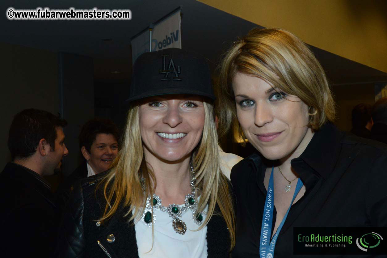 Mix & Meet + Happy Hour