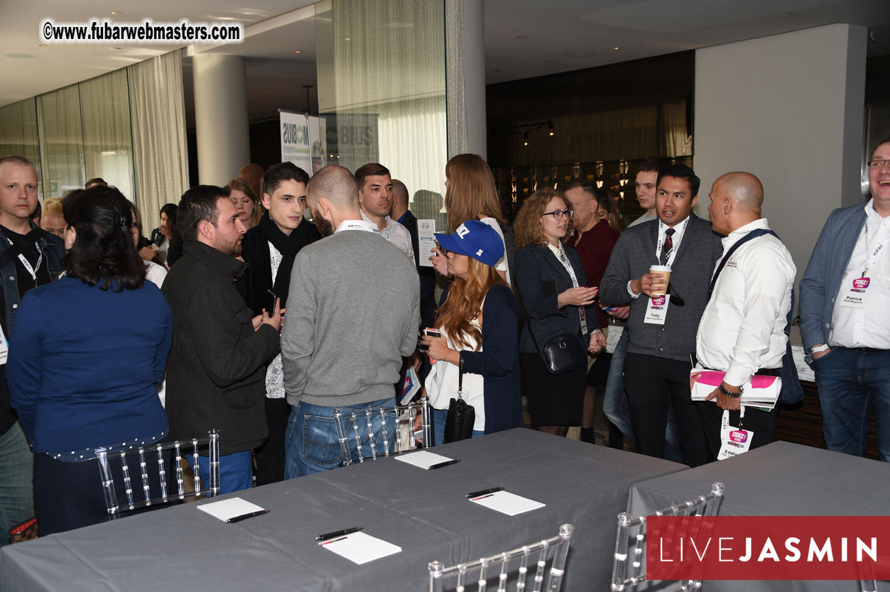 Seminars and Speed Networking