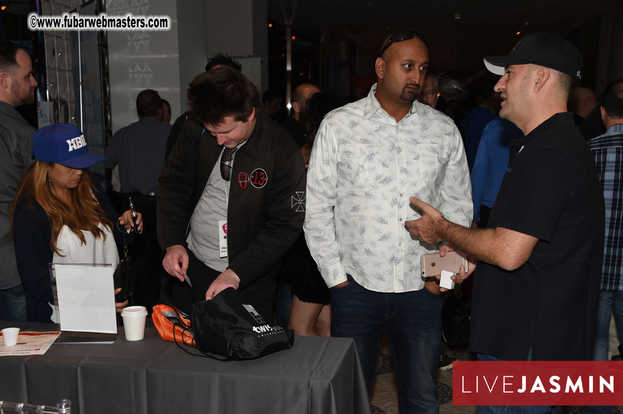 XBIZ Mix & Meet Happy Hour