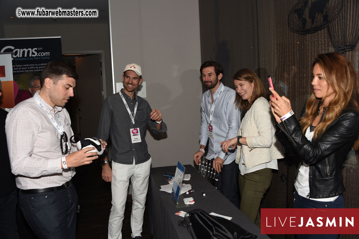 XBIZ Mix & Meet Happy Hour