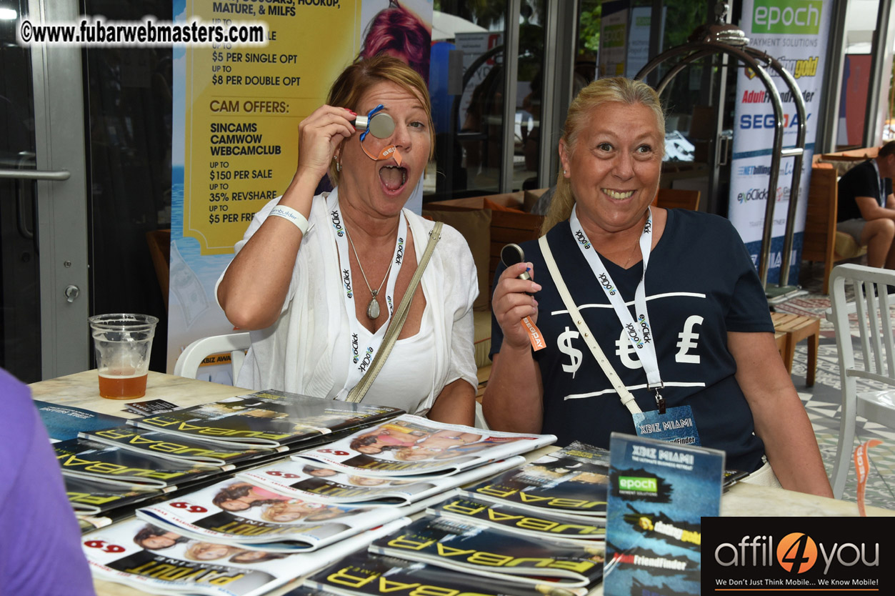 Happy Hour Mix & Meet