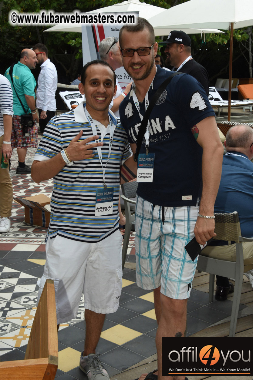 Happy Hour Mix & Meet