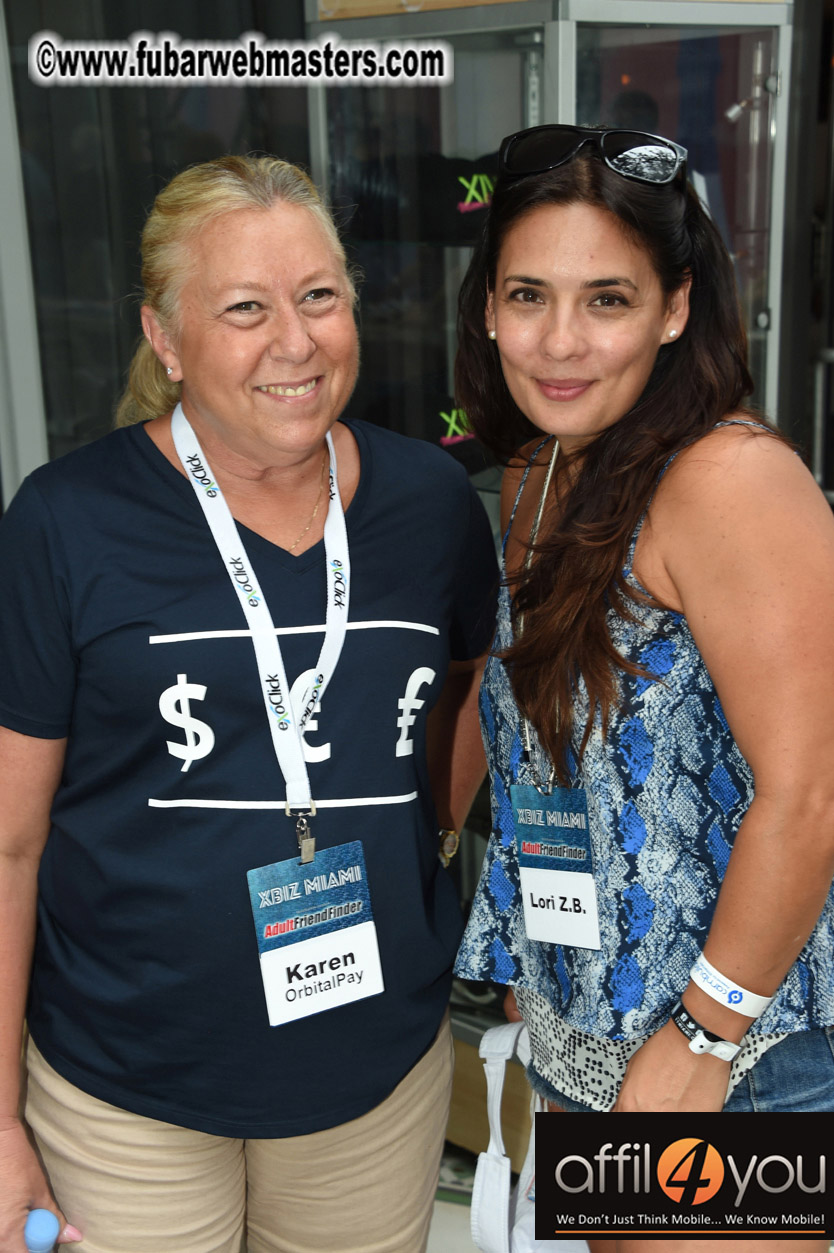 Happy Hour Mix & Meet