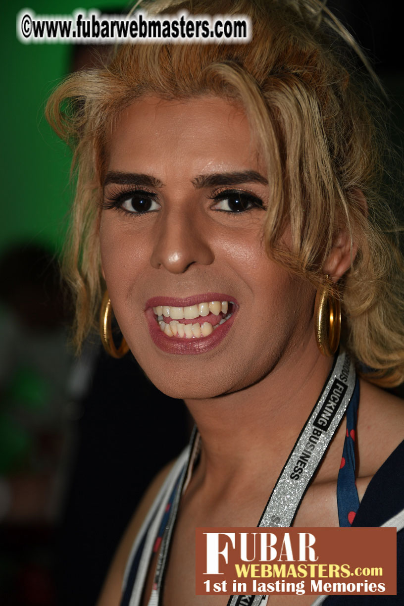 Mix & Meet + Happy Hour