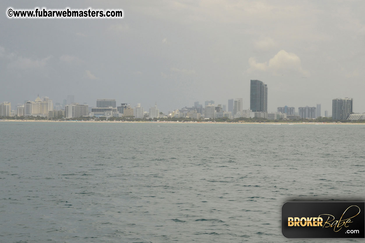 MojoHost Farewell Yacht Cruise