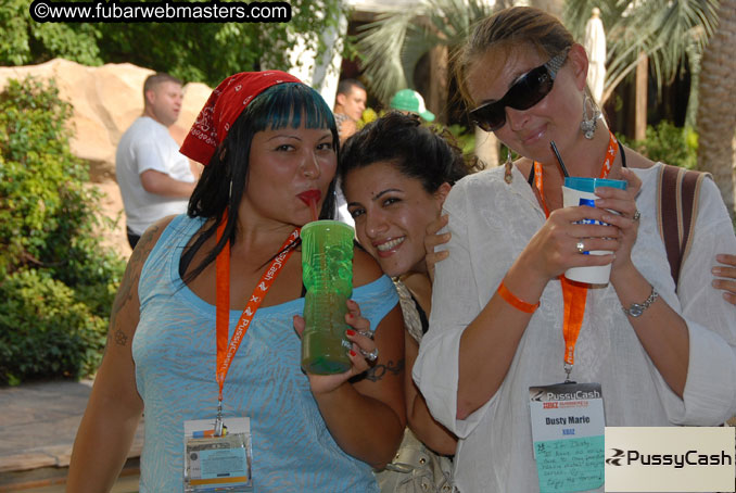 Happy Hour @ Palapa Hut