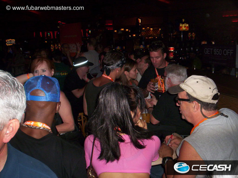 Happy Hour @ the Circle Bar