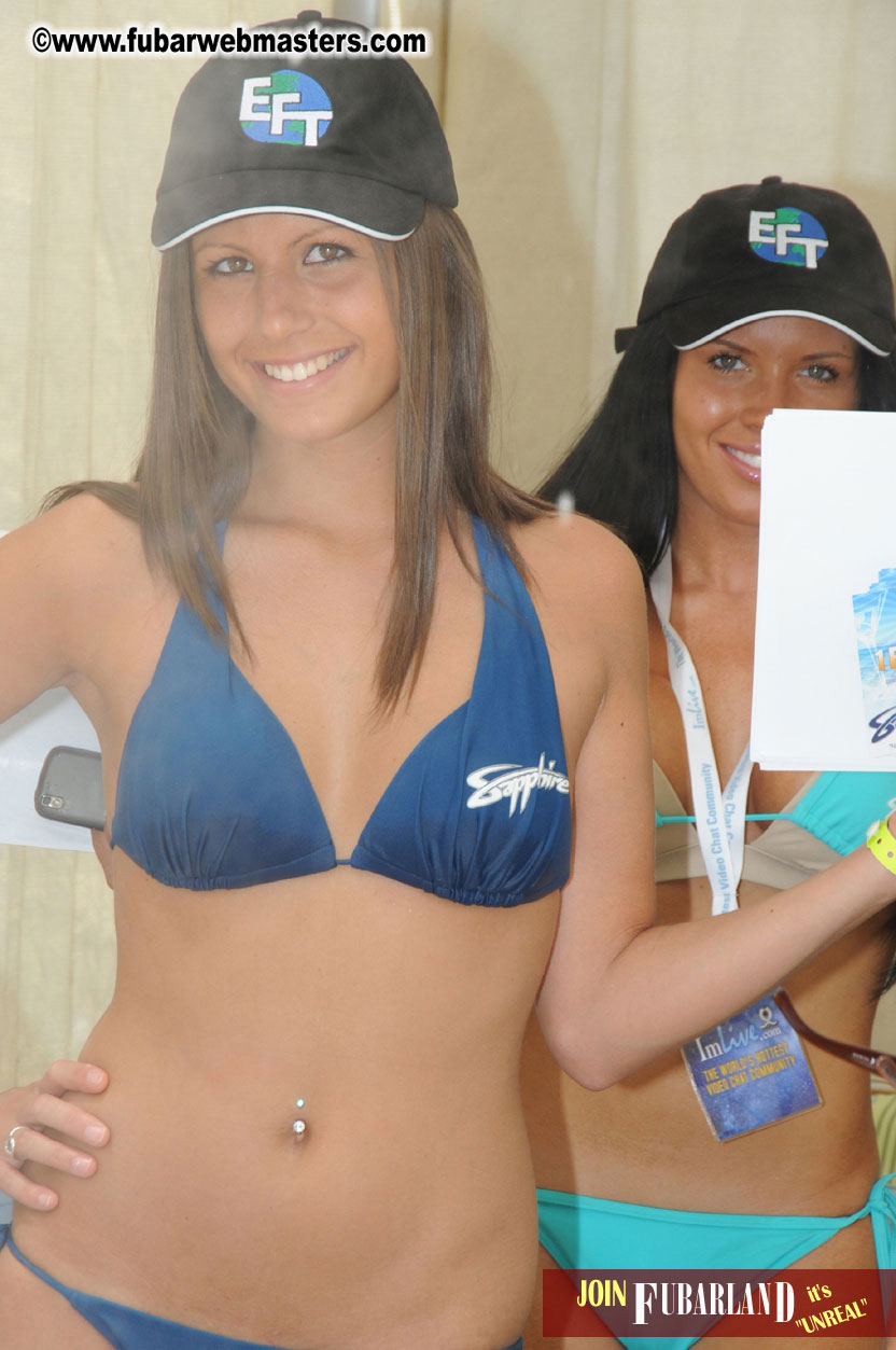 Cabana Exhibits & Networking Hub @ Dish Pool