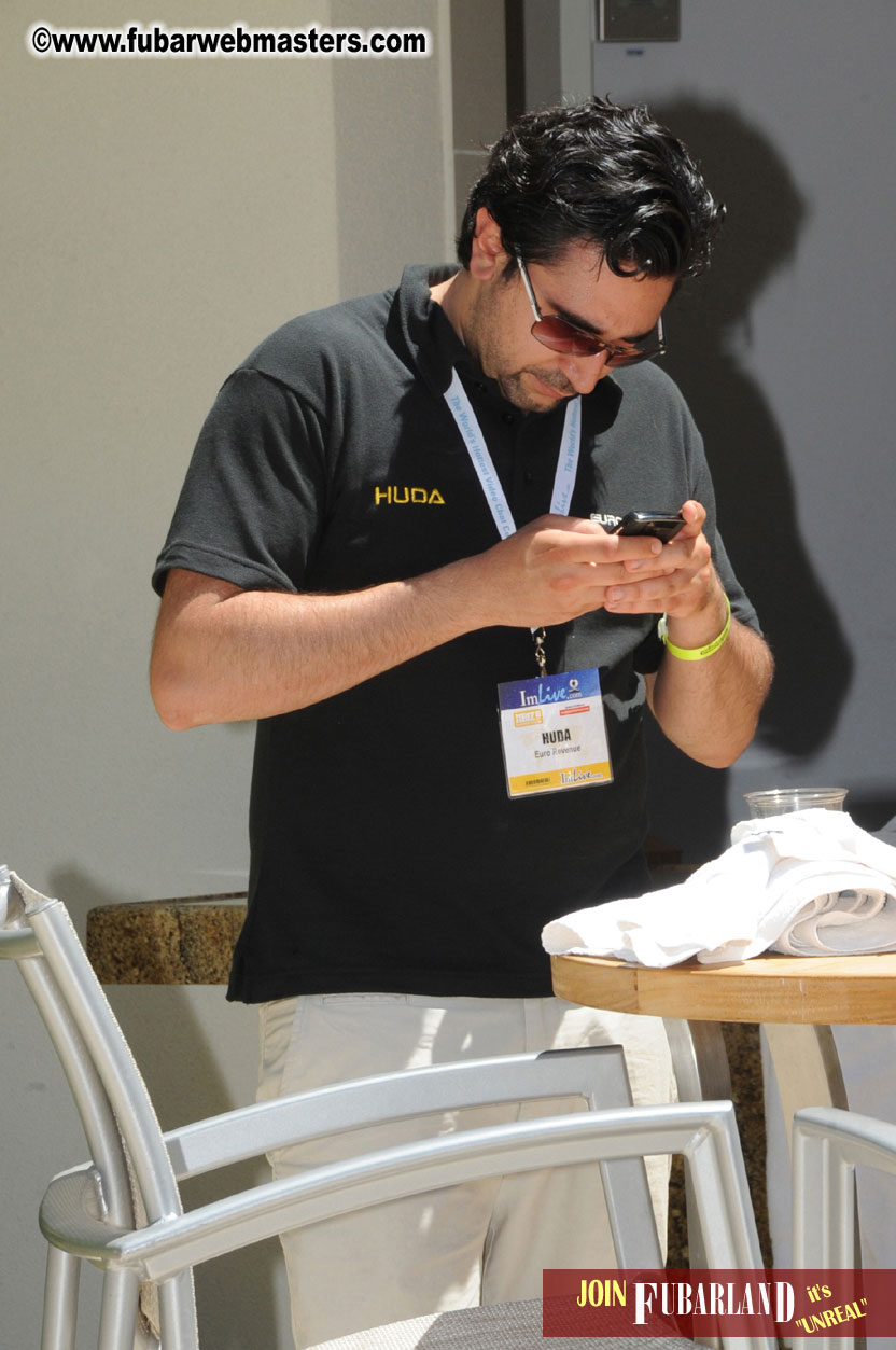 Cabana Exhibits & Networking Hub @ Dish Pool