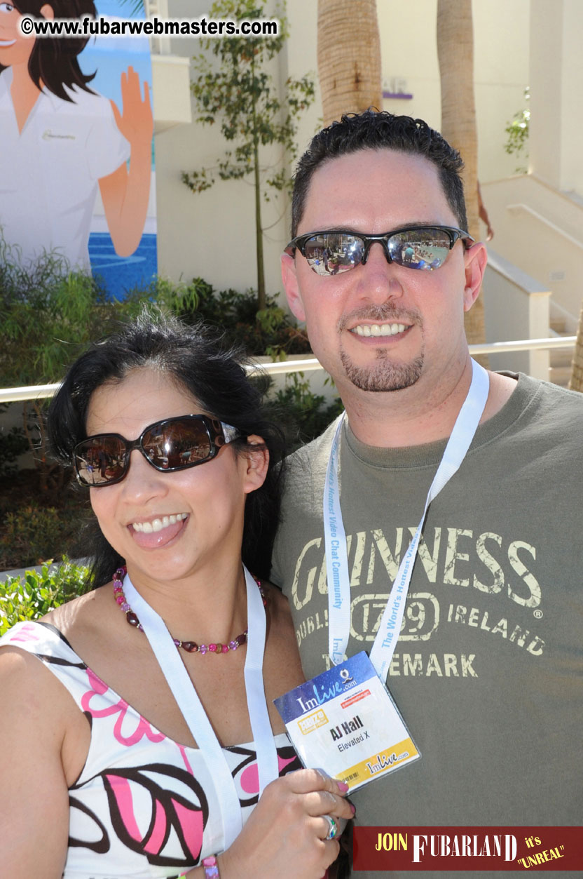 Cabana Exhibits & Networking Hub @ Dish Pool