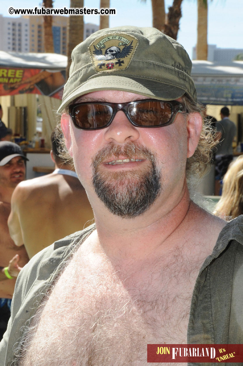 Cabana Exhibits & Networking Hub @ Dish Pool