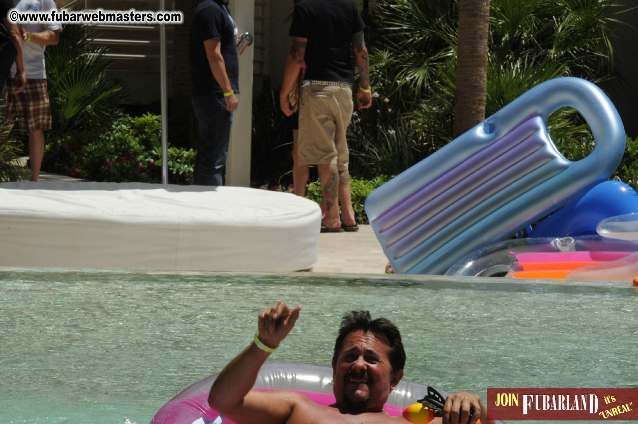 Cabana Exhibits & Networking Hub @ Dish Pool