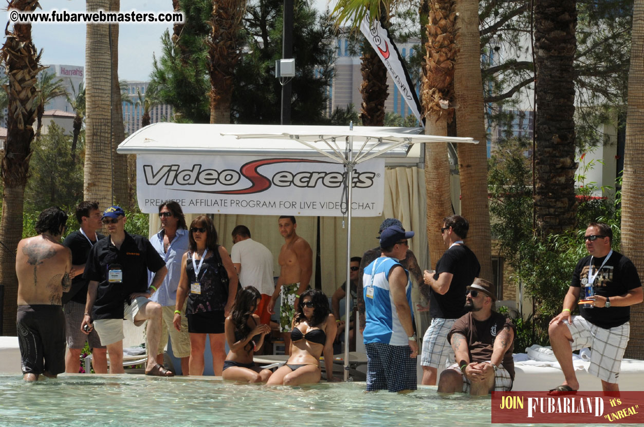 Cabana Exhibits & Networking Hub @ Dish Pool
