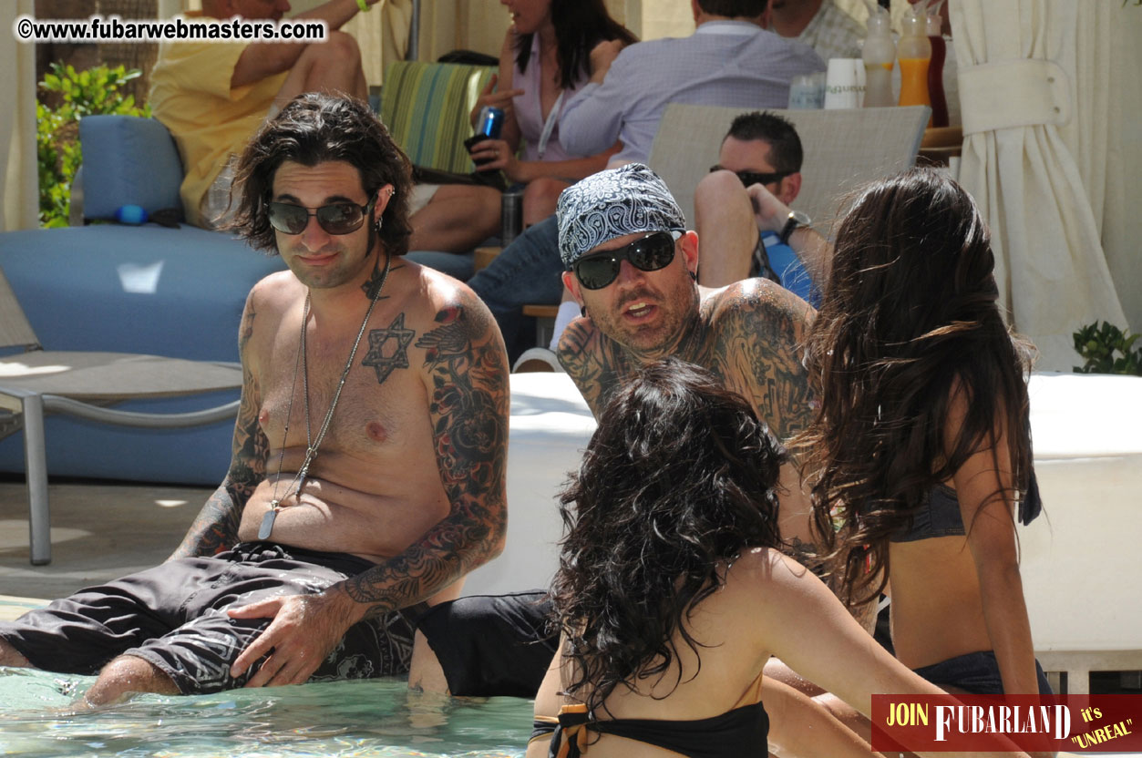 Cabana Exhibits & Networking Hub @ Dish Pool