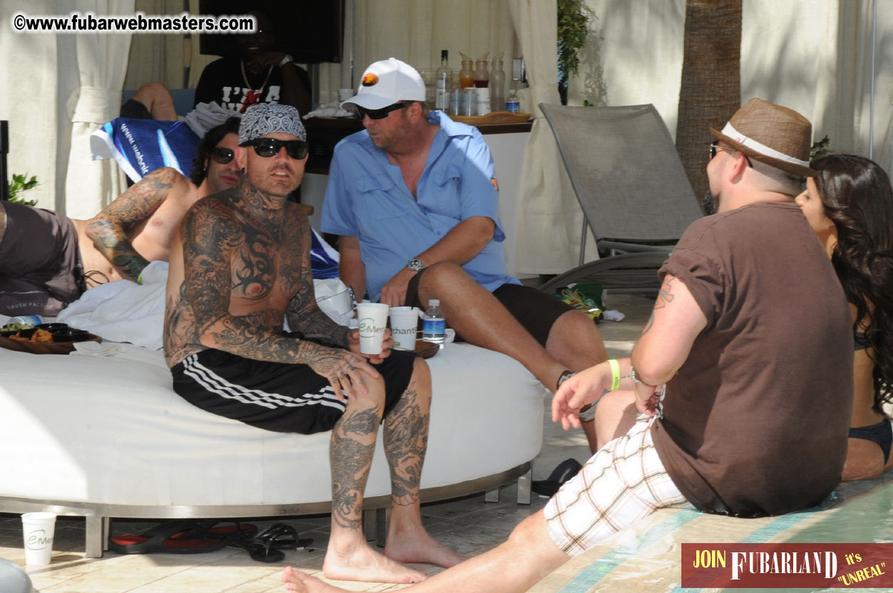 Cabana Exhibits & Networking Hub @ Dish Pool