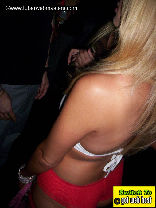 XFANZ Rocks Burlesque