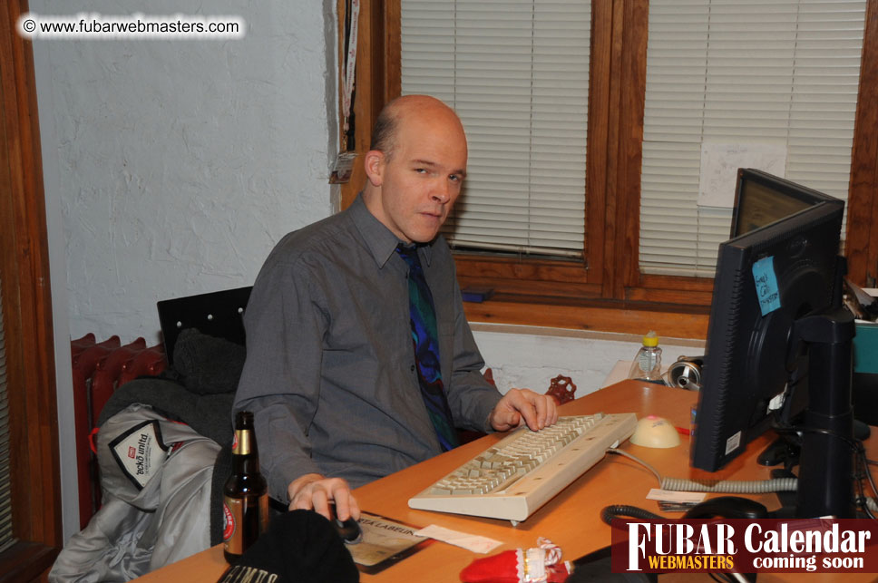 2Much.net Christmas Cocktails and Dinner