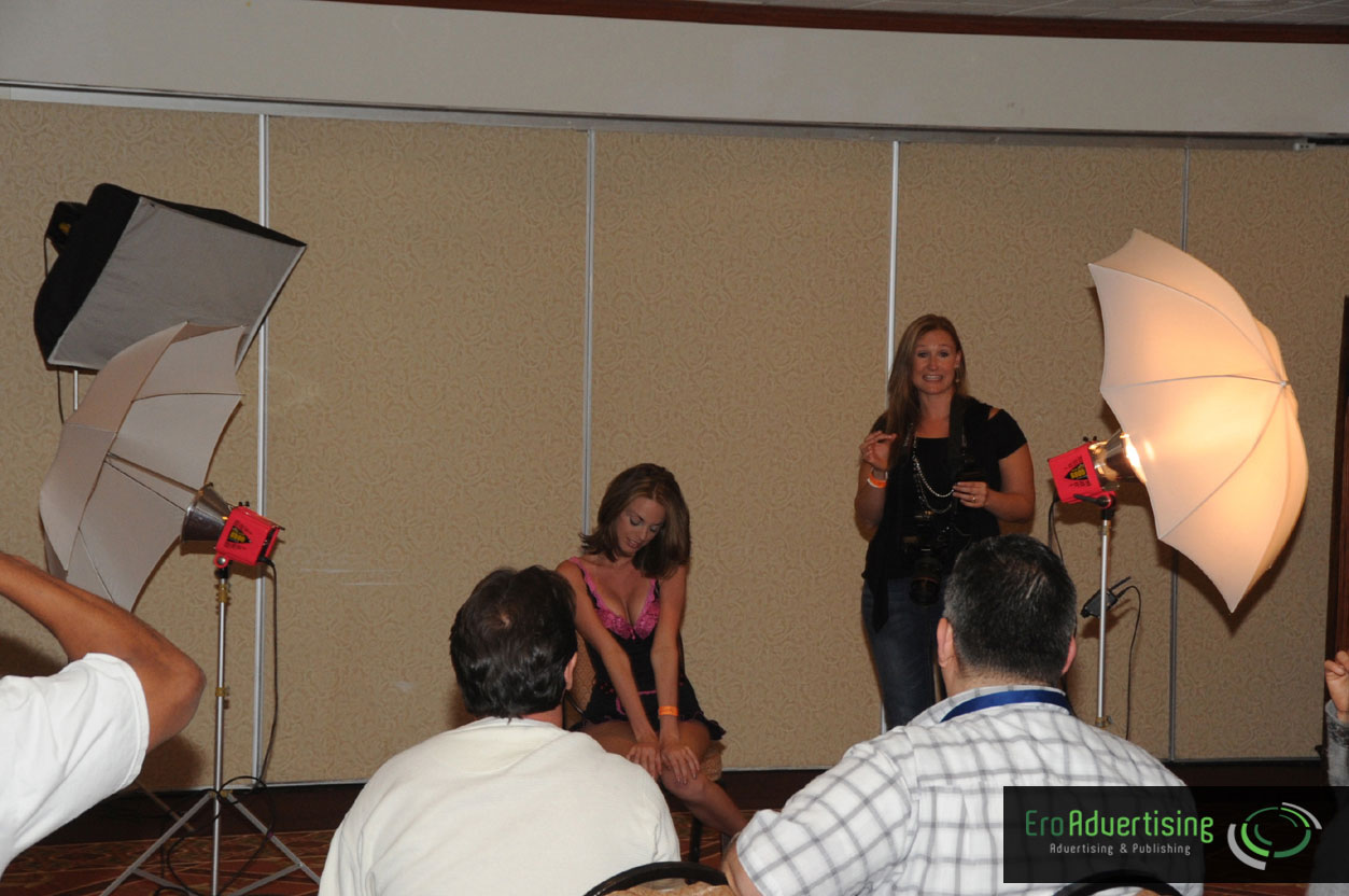 Live Photo Shoot with Natalie Sins