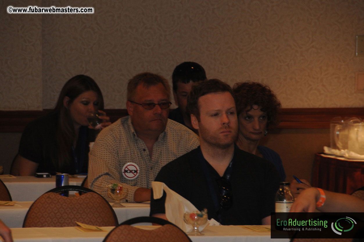 Pros and Cons of .XXX Domain Names