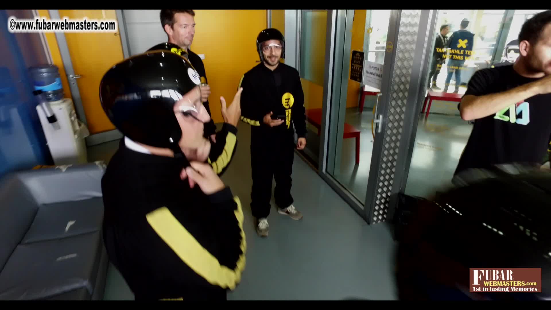 TES PRAGUE 2018 - SKYDIVING - thumbnail