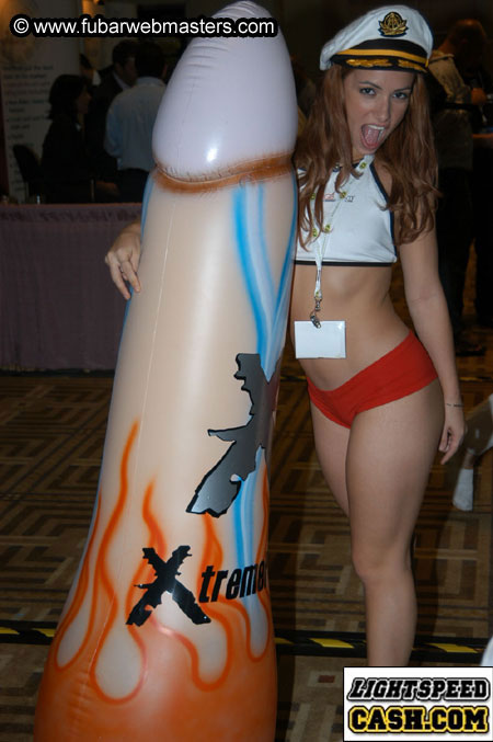 Internext Floor Shots 2003