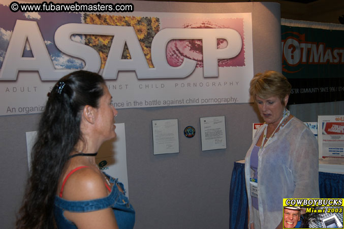 Internext Floor Shots 2003