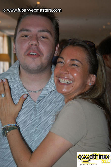 Meeting Rooms & Floor  2003