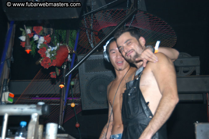 KitKat Club 2003