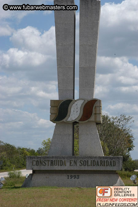 Chichen-Itza Tour 2004