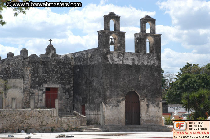 Chichen-Itza Tour 2004