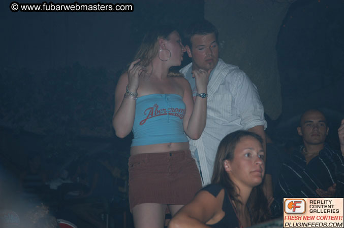 Clubbing at Senor Frog's & DaddyO's 2004