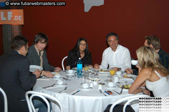 Daily Luncheons 2004