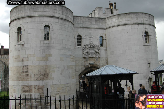 Around London and the Party set-up @ Tantra 2005