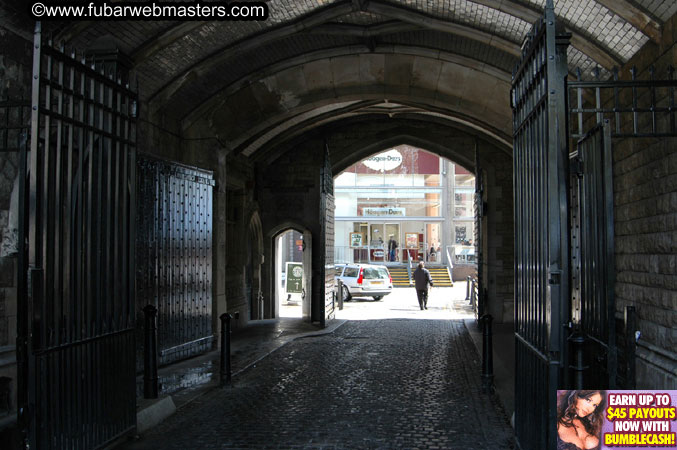 Around London and the Party set-up @ Tantra 2005