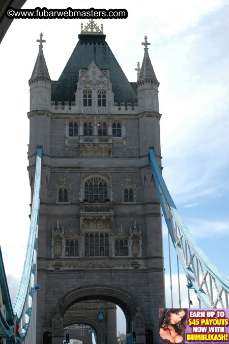 Around London and the Party set-up @ Tantra 2005