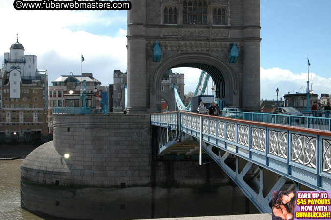 Around London and the Party set-up @ Tantra 2005