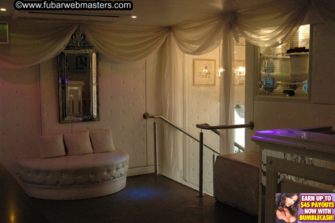 Around London and the Party set-up @ Tantra 2005