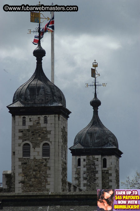 Around London and the Party set-up @ Tantra 2005