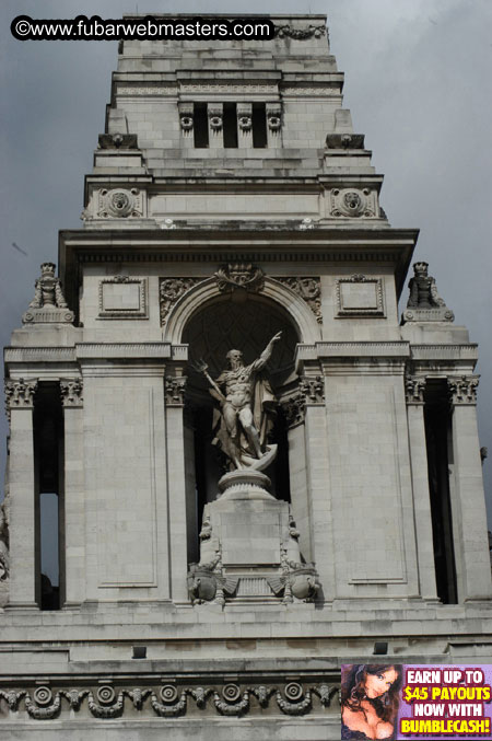 Around London and the Party set-up @ Tantra 2005