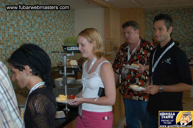 MediumPimpin.com Breakfast 2004