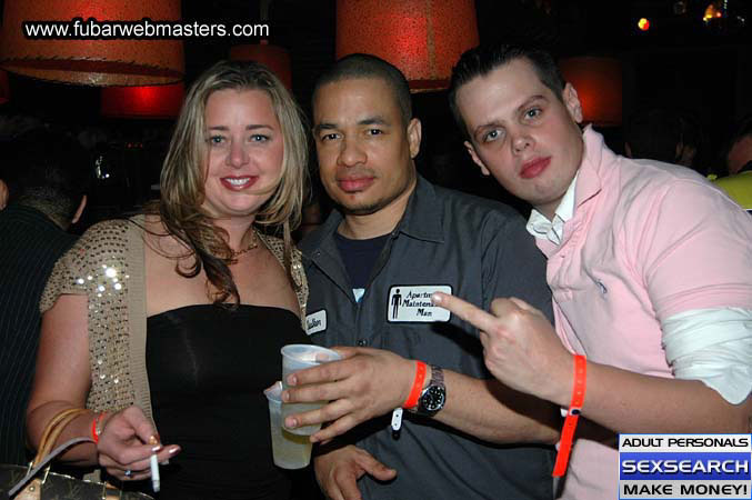 WarmUp Party at Club Living 2005