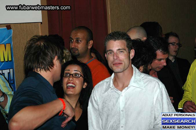 WarmUp Party at Club Living 2005