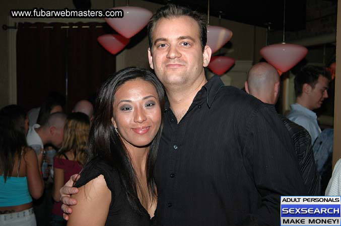 WarmUp Party at Club Living 2005