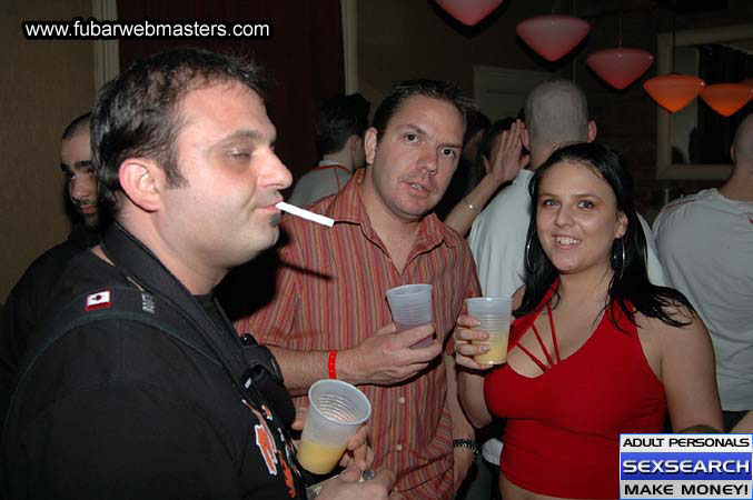 WarmUp Party at Club Living 2005