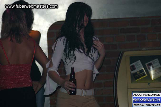 WarmUp Party at Club Living 2005