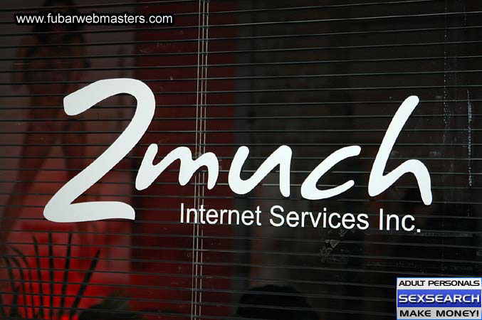 2much.net Winner's Celebration Round-out Party 2005