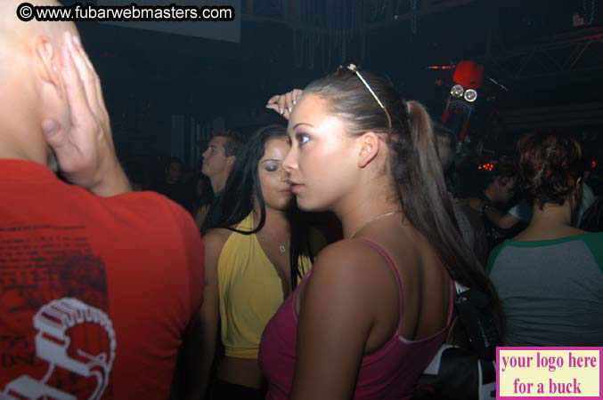 Warm-up Gathering @ Le Dagobert 2004