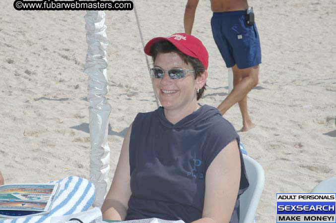 Jupiter Hosting and SpaCash Beach Party 2005